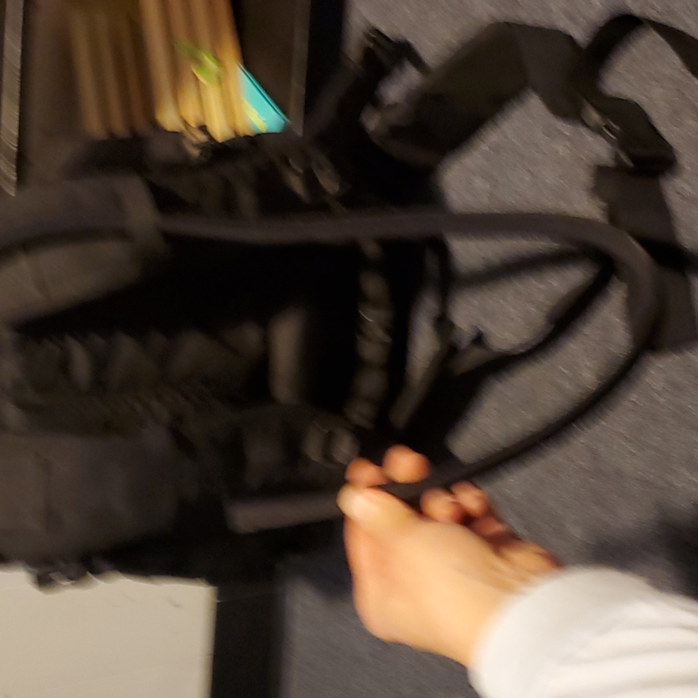 Camelbak backpack - Picture 4 of 14